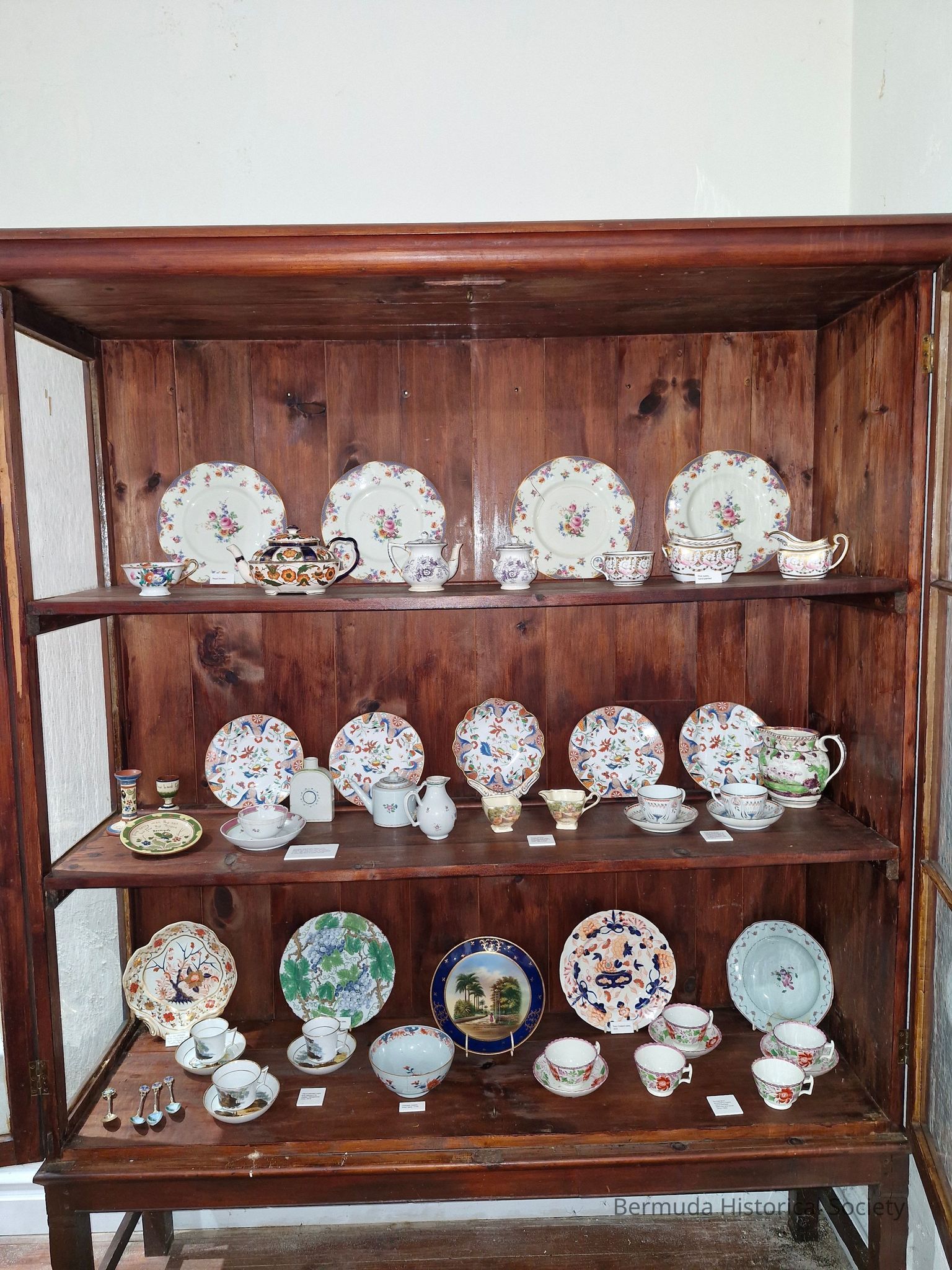 China and Porcelain