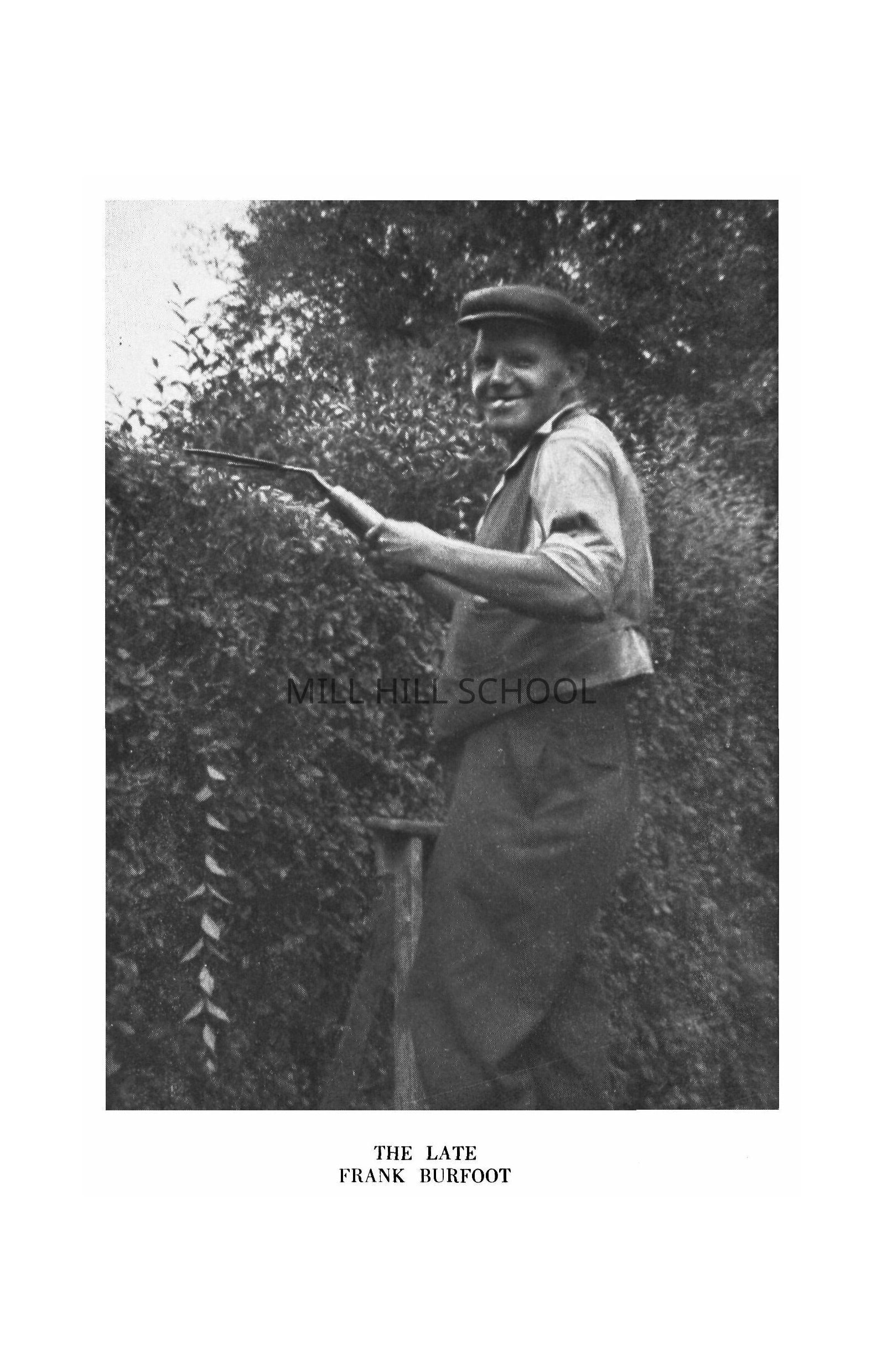 Issue 438 Winter 1957