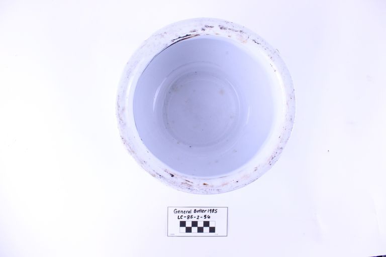 Chamber Pot