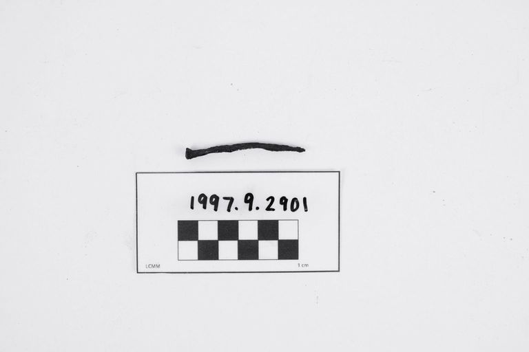 Fragment, Nail