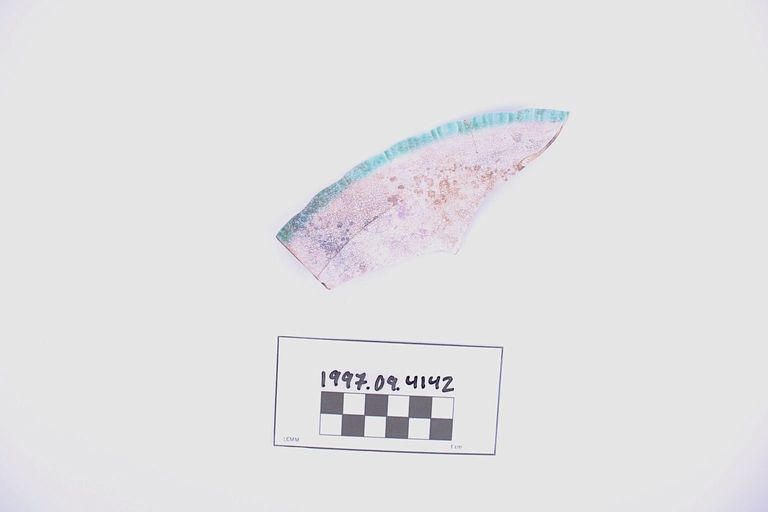 Fragment, Plate
