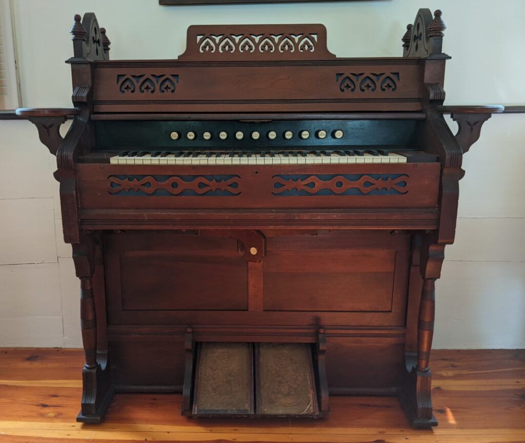Organ, Bellows picture number 1