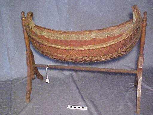 Cradle, Doll picture number 1
