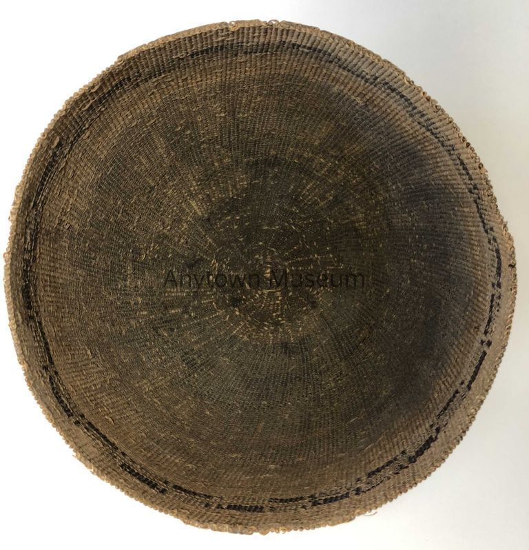 Pomo Acorn Mush Basket - Image 4