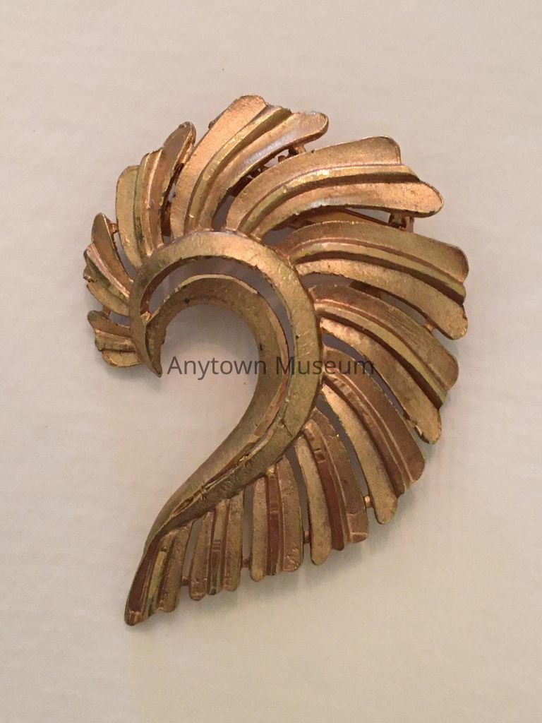 Gold "Swirl" Brooch