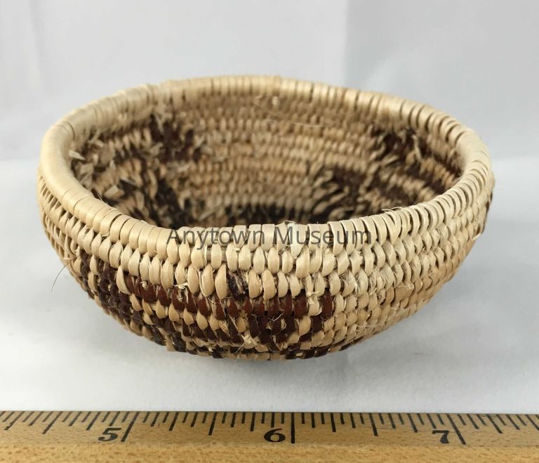 Maidu Miniature Bowl - Image 3