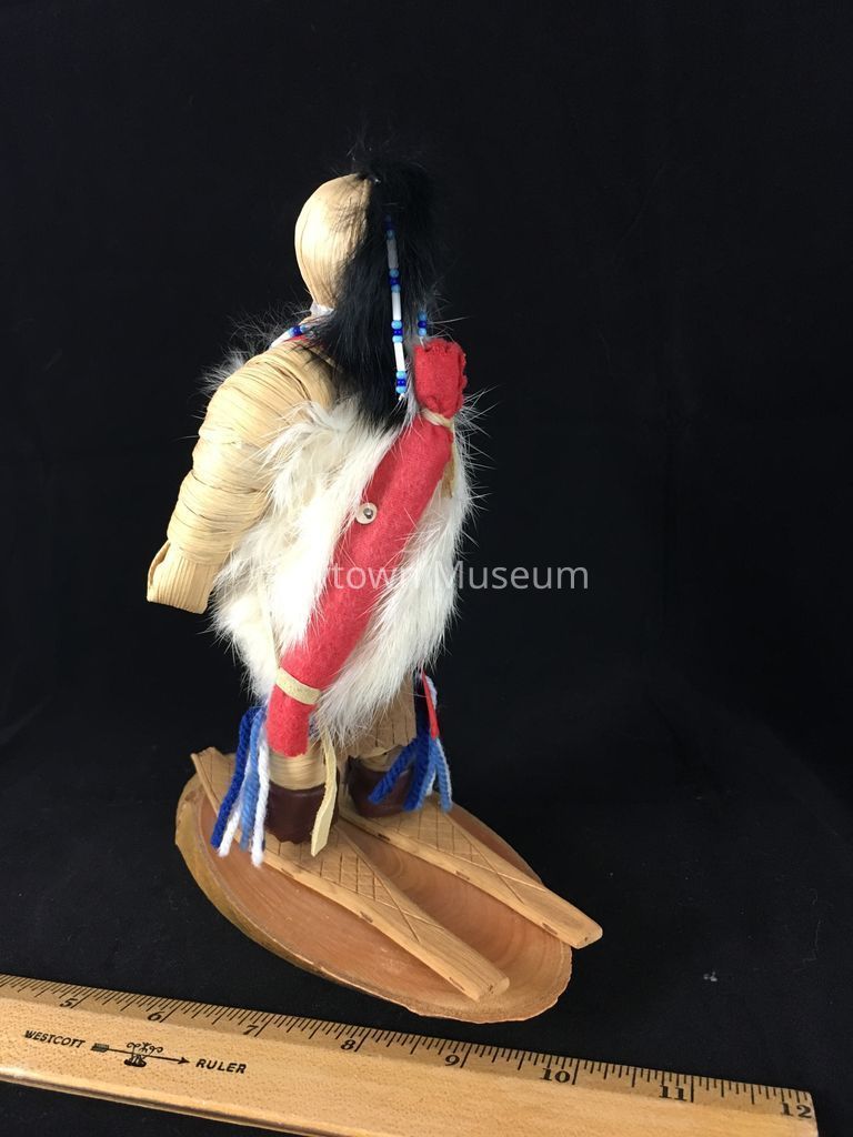 Iroquois Corn Husk Doll - Image 4