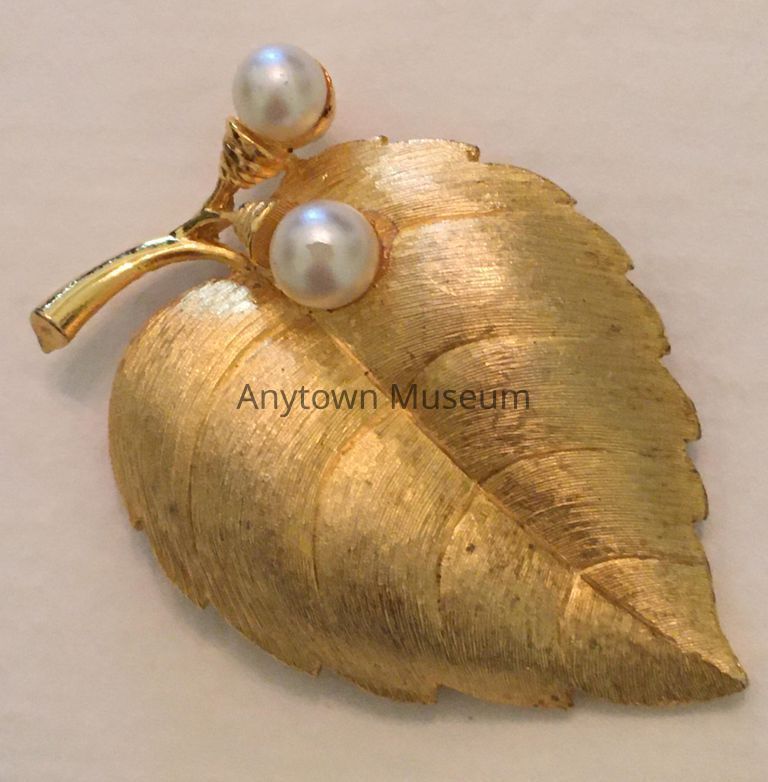 Gold Leaf with Pearl Berries Brooch