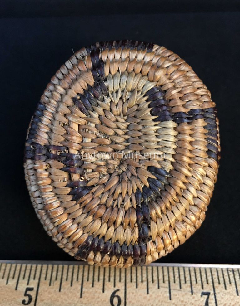 Pomo Style Miniature - Image 5