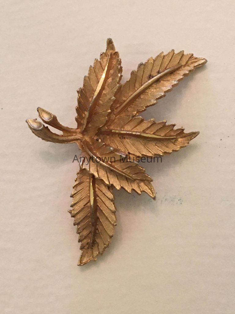 Fallen Leaf Brooch