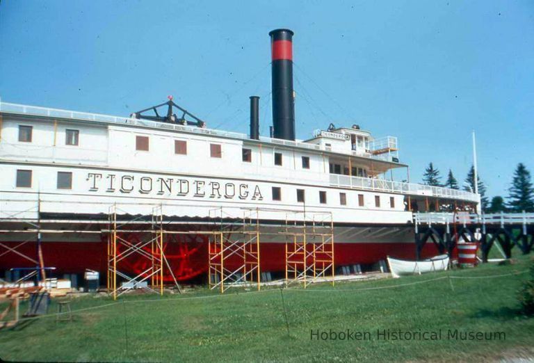 Color slide of the exterior of the Steamship Ticonderoga at the Shelburne Museum, Shelburne, VT, 1998. picture number 1