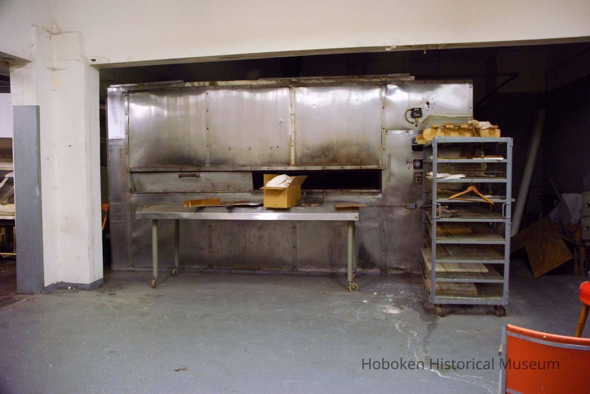 image 1: oven