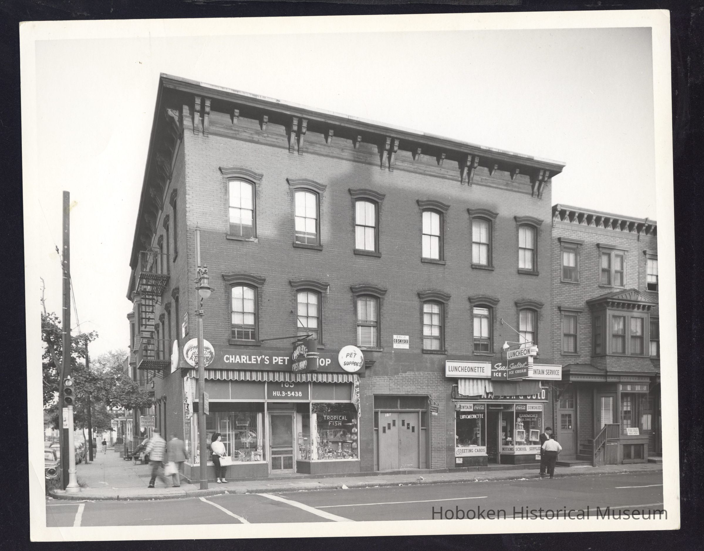 B&W photo of mixed-use apartment building at 185 Broadway, Newark. picture number 1