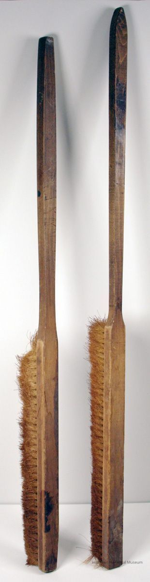 brush 2 (left); brush 1