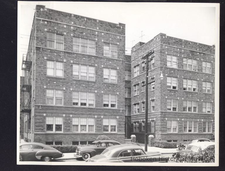 B&W Photograph of 41/43 Pleasant Ave., Newark, NJ picture number 1