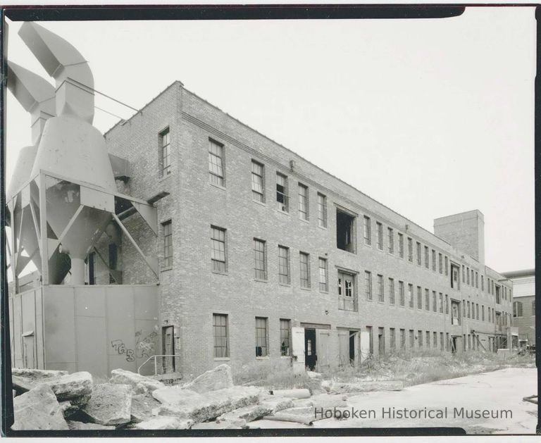 B+W photo of buildings, interiors and exteriors, of the Bethlehem Steel Shipyard, Hoboken Division, no date (ca 1990.) picture number 1