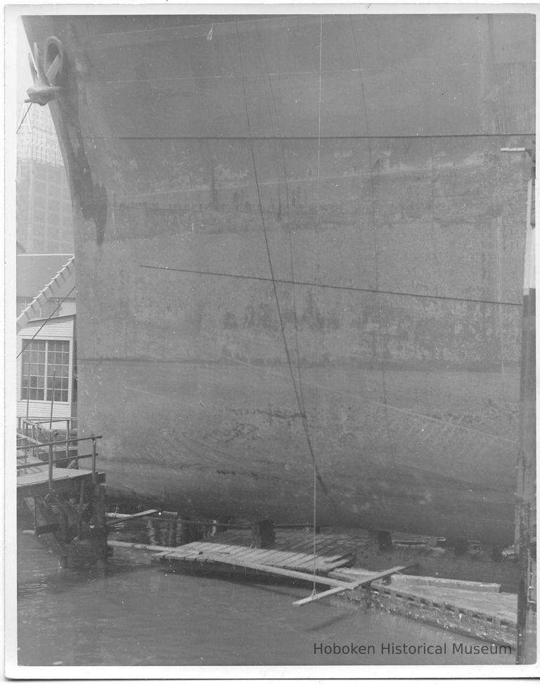 B+W photo of the bow keel of unknown ship in dry dock, Hoboken, no date, ca. 1940. picture number 1