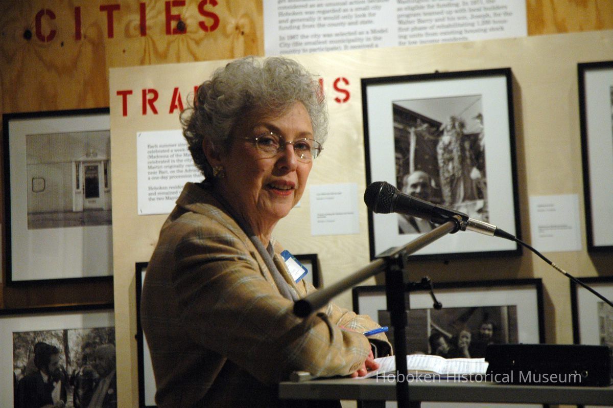 861 Paula Cantor