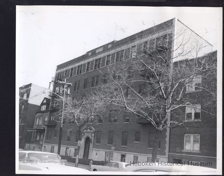 B&W Photograph of 357 Lake St., Newark, NJ picture number 1