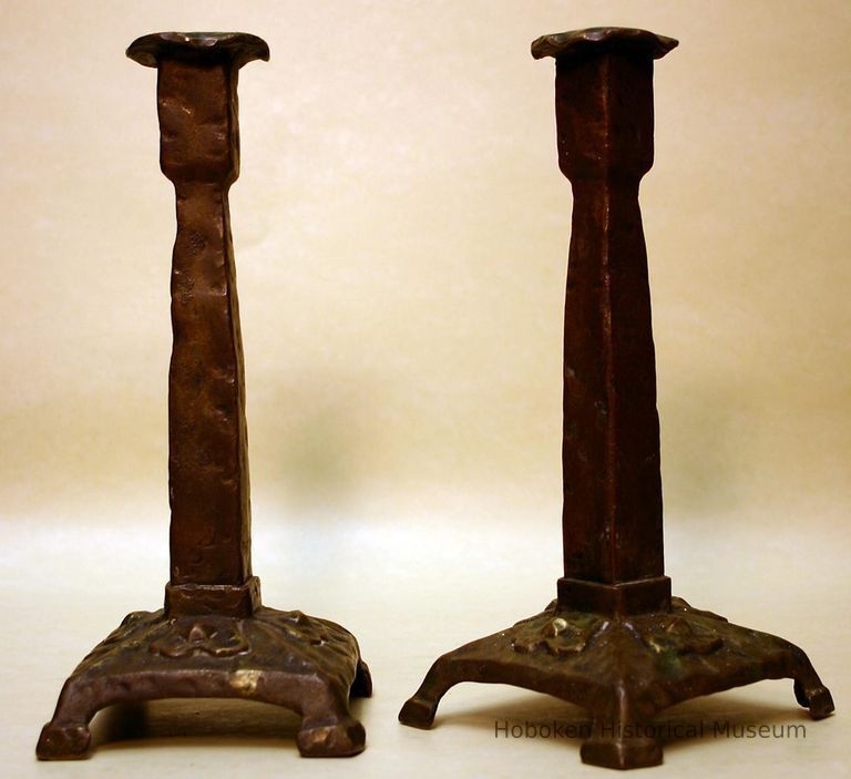 side view of candlesticks