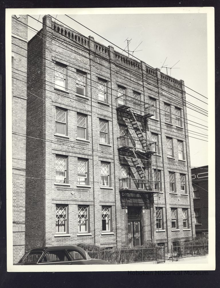 B&W Photograph of 324 52nd St., West New York, NJ picture number 1