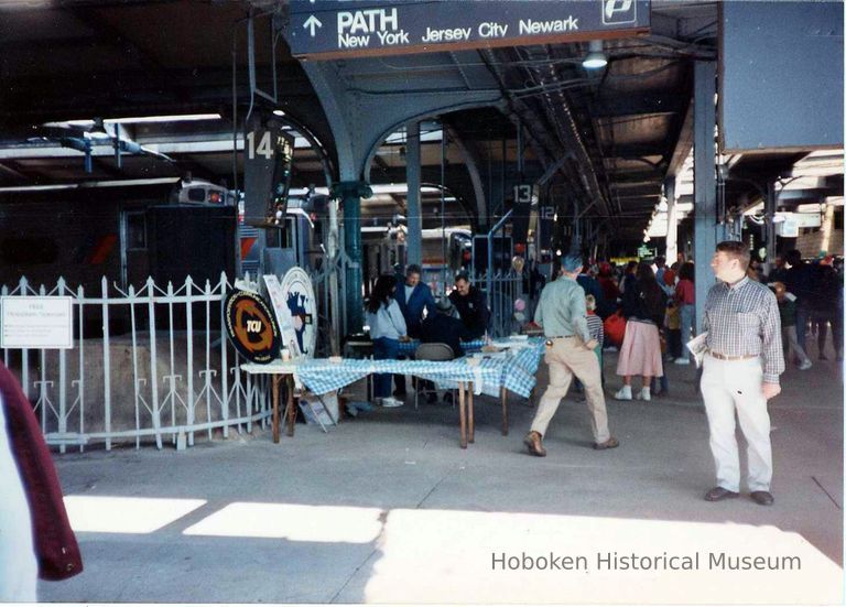 Color photo of the NJ Transit Train Festival, Hoboken 1989. picture number 1