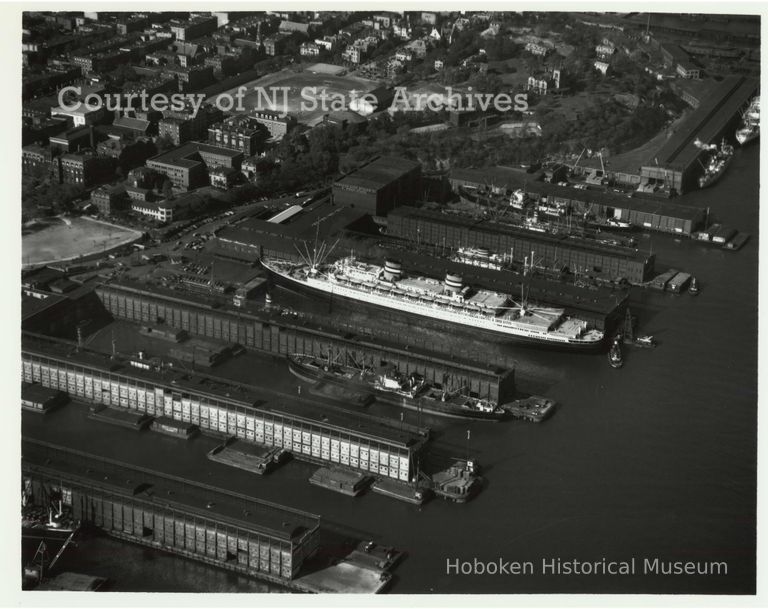 image aerial Holland America Lines piers, Oct. 14, 1948; Copyright: NJ State Archives