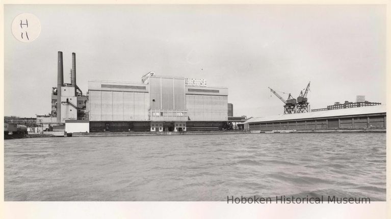 Digital image of B+W photo of the Hoboken waterfront, Hoboken, circa 1987. picture number 1