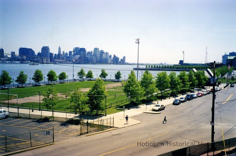 Color photo of Frank Sinatra Memorial Park from Castle Point, Hoboken, Summer 2002. picture number 1