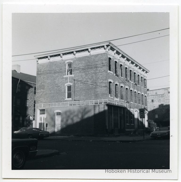 122 Erie Street (Erie & Seventh Streets, Jersey City); full print