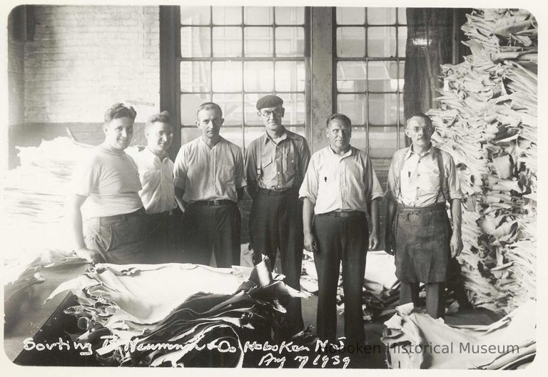 B+W photo of R. Neumann & Co. sorting department, Hoboken, August 7, 1939. picture number 1