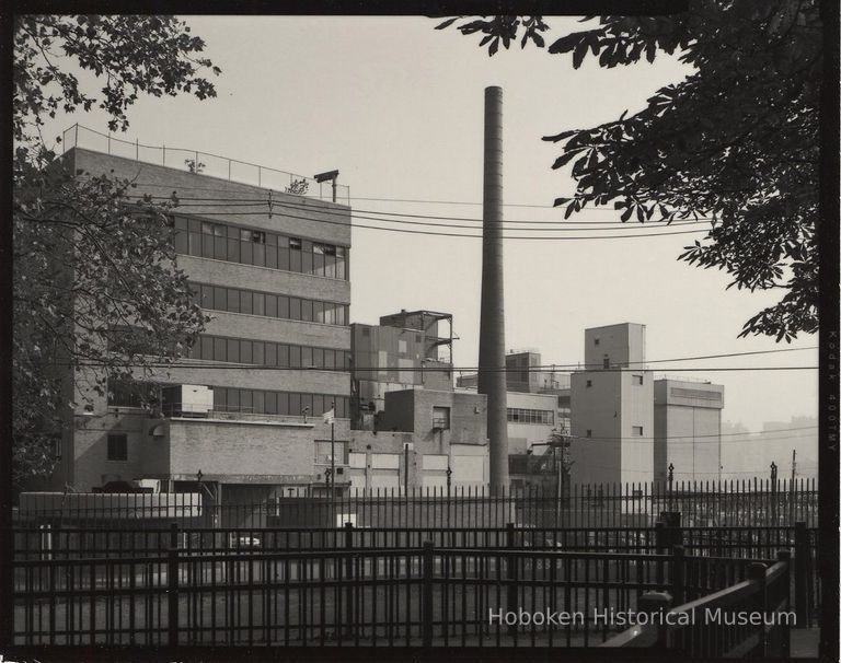 B+W photo of former Maxwell House Coffee plant exterior, overview from Elysian Park, looking northeast, Hoboken, 2003. picture number 1