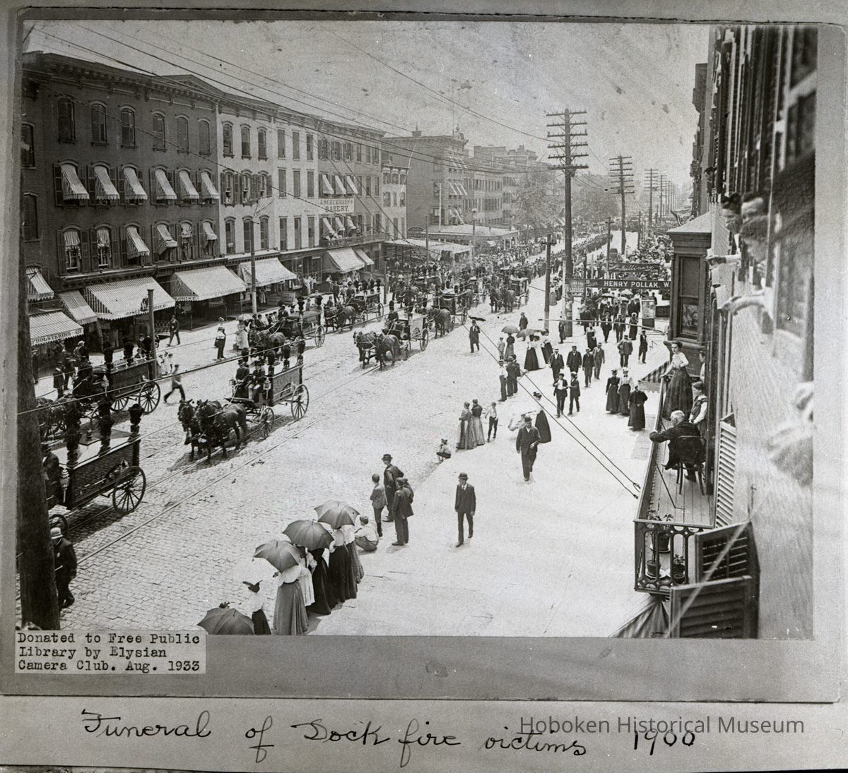 Funeral of Dock Fire Victims, 1900. picture number 1