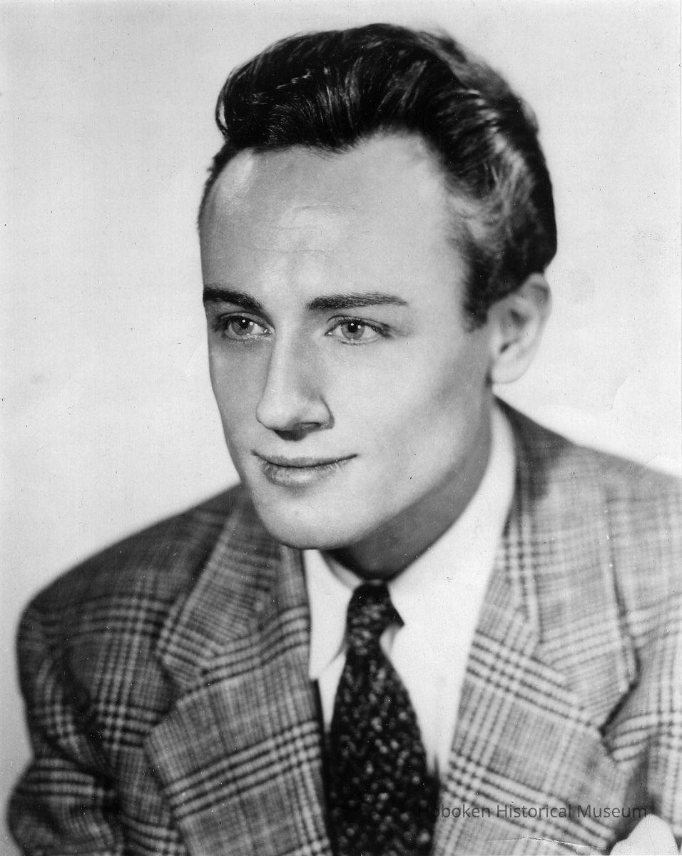 1: photo, publicity head shot of Bob Anthony, no date, ca. late 1940s.