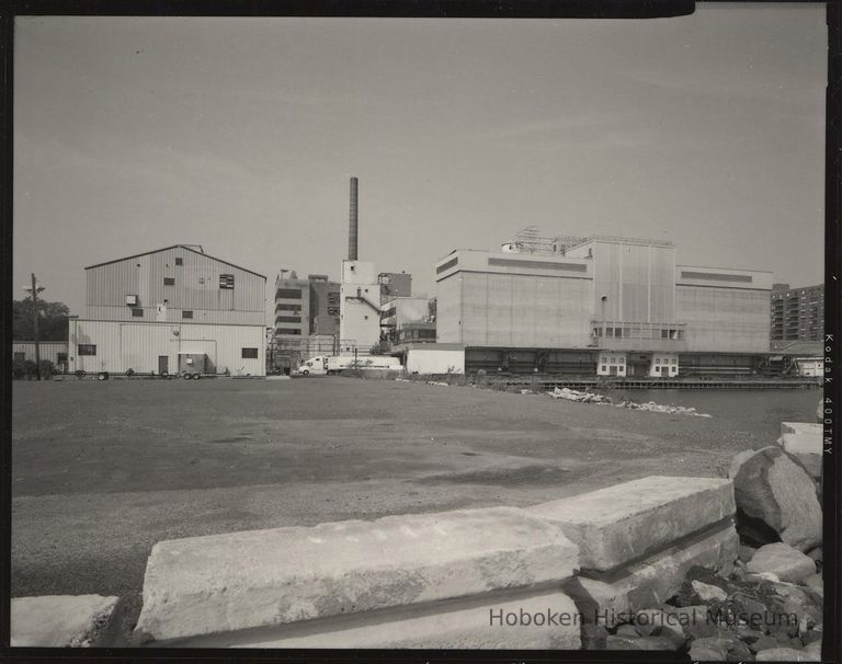 B+W photo of former Maxwell House Coffee plant exterior, overview from east, Hoboken, 2003. picture number 1