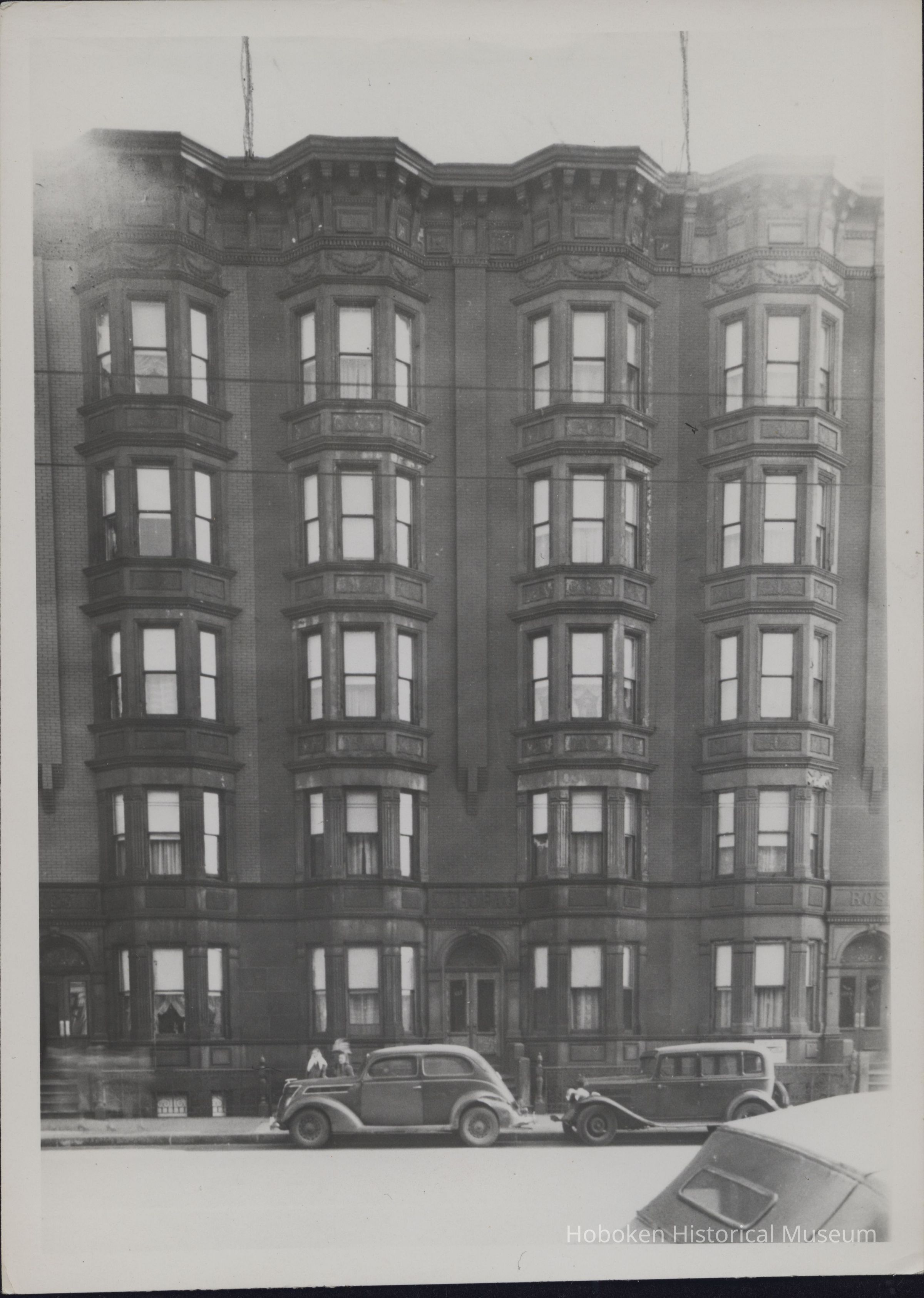 B&W photo of apartment building at 811 Washington Street, Hoboken. picture number 1