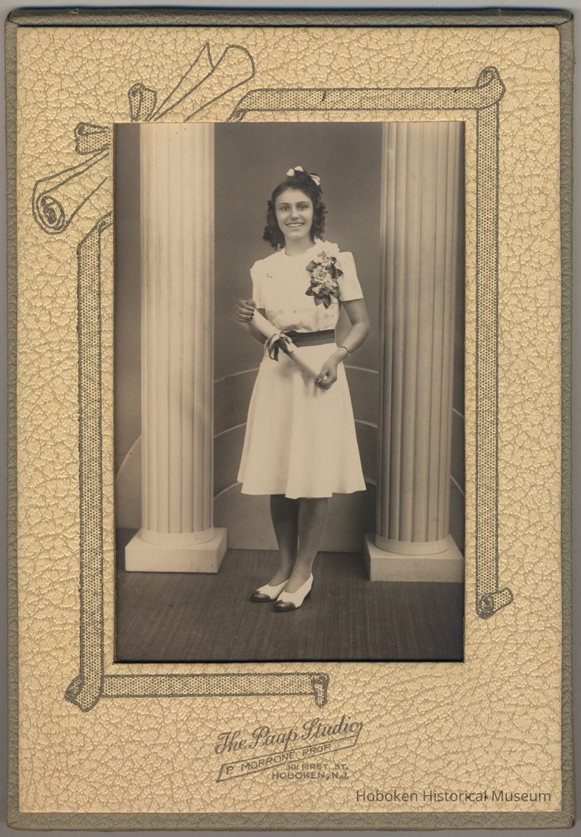 photo in photographer's frame