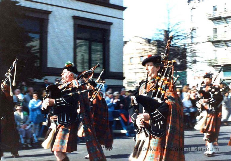 Color photo of the St. Patrick's Day Parade, Hoboken, 1987(?). picture number 1