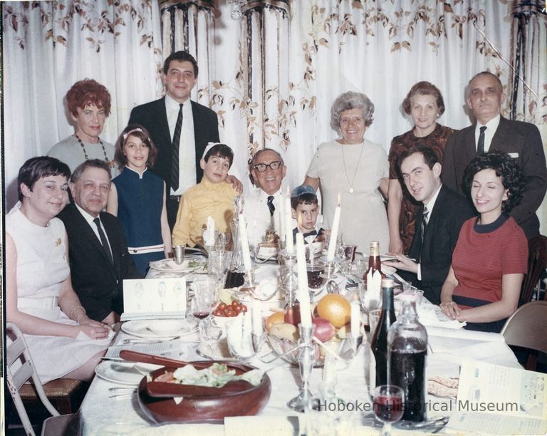 Schubin family seder at 516 Washington St.