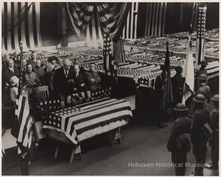 HPL 749; Harding giving speech May 21, 1921.