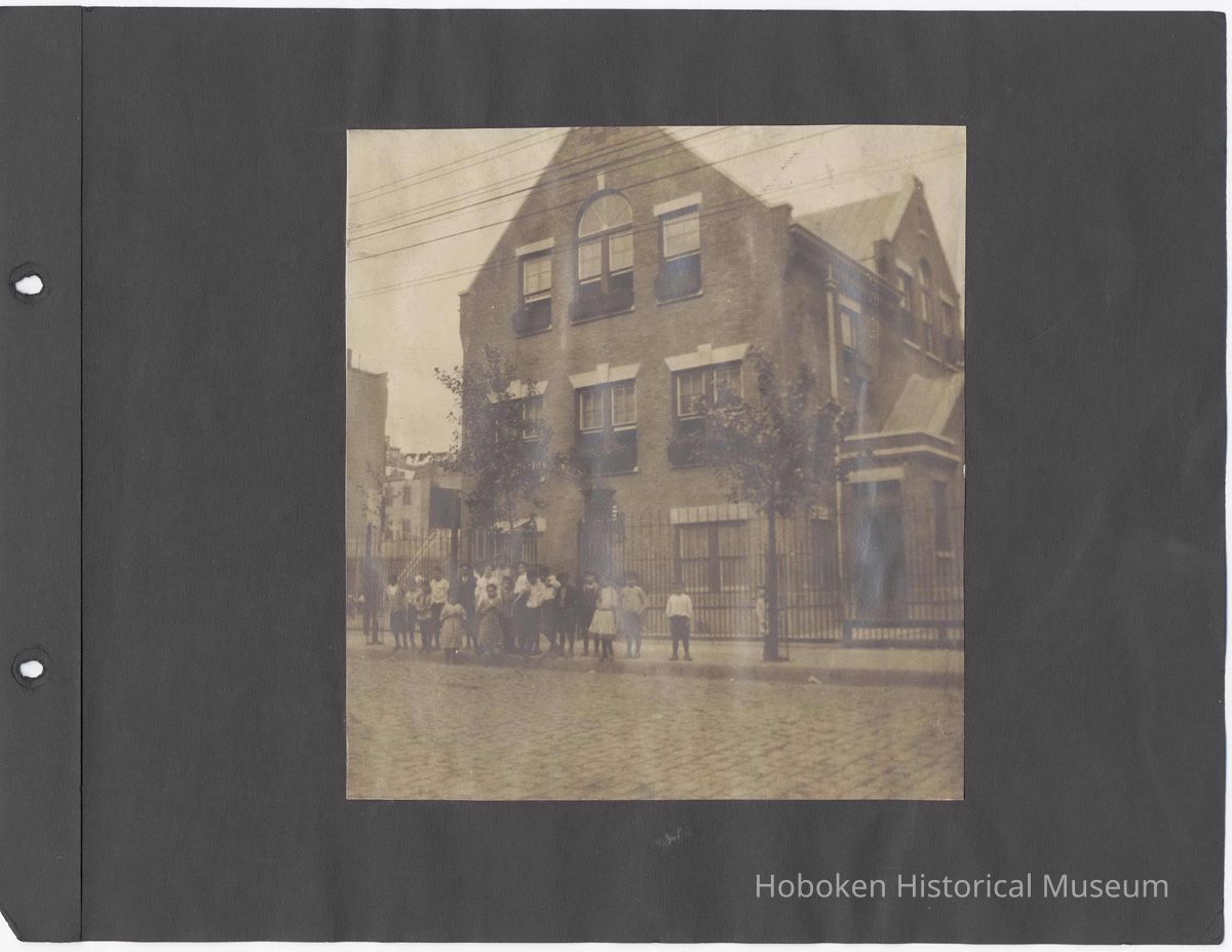 leaf 1 recto;verso blank