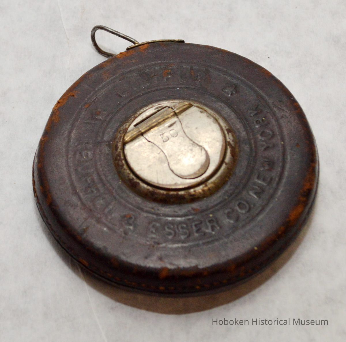 top with crank closed