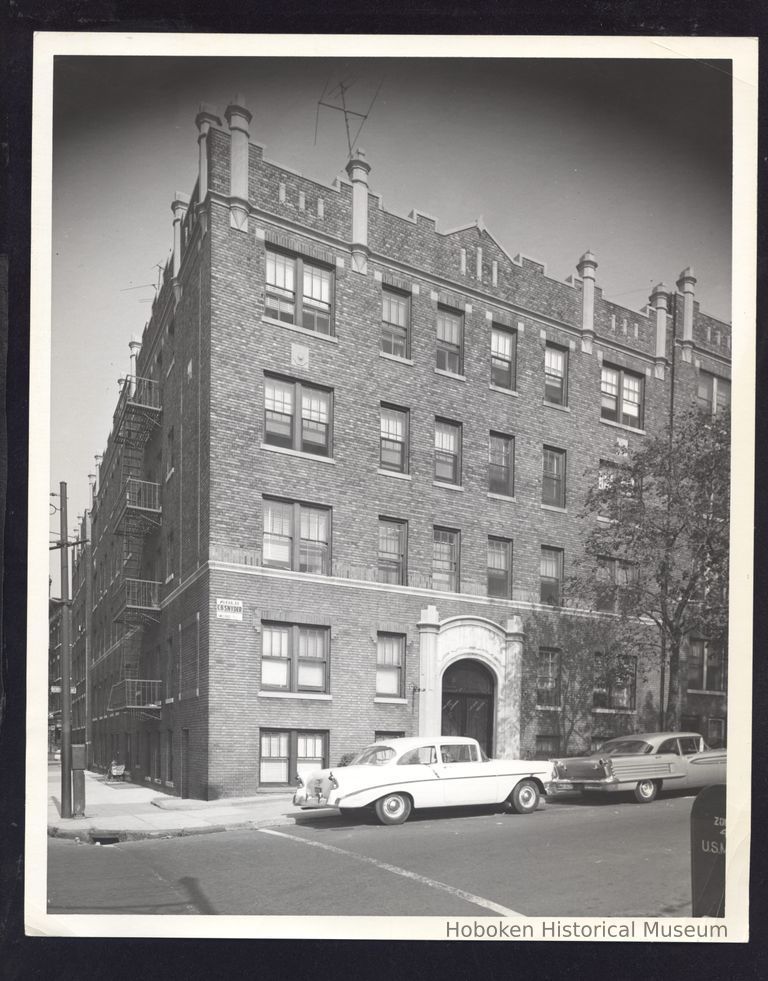 B+W Photo of 154 Kensington Ave., Jersey City, NJ picture number 1