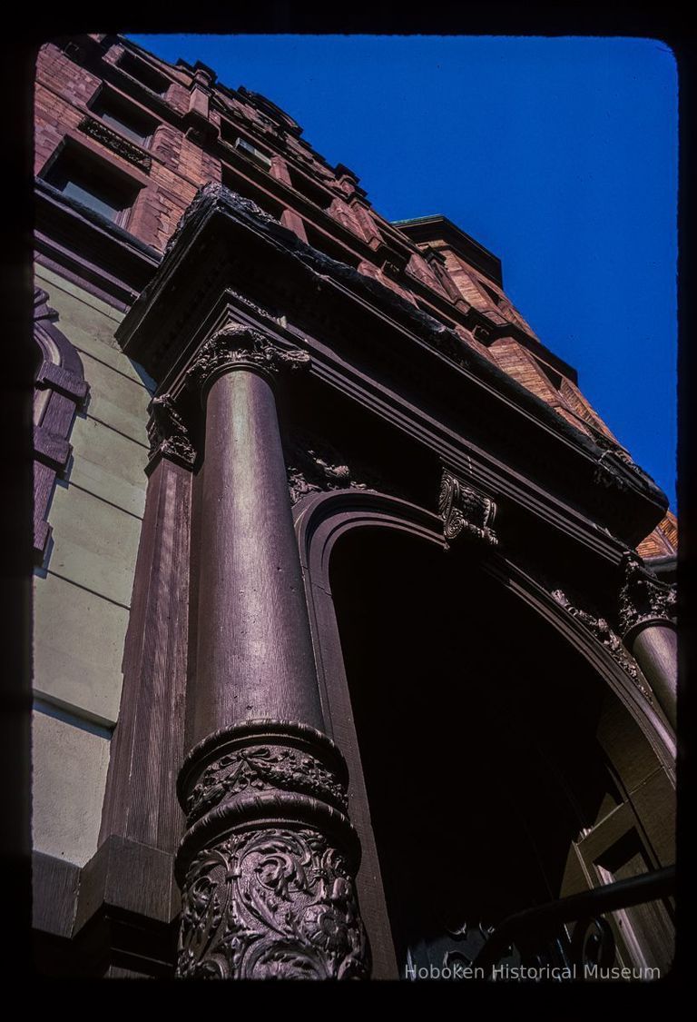 Color slide of detail view of portico, pillars, pediment and façade at 84 Washington on the corner of Washington and Newark picture number 1