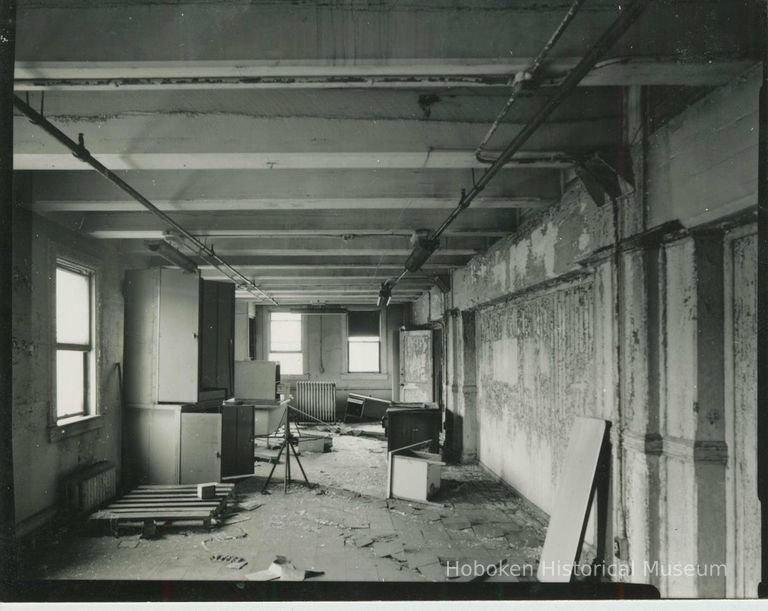 B+W photo of buildings, interiors and exteriors, of the Bethlehem Steel Shipyard, Hoboken Division, no date (ca 1990.) picture number 1