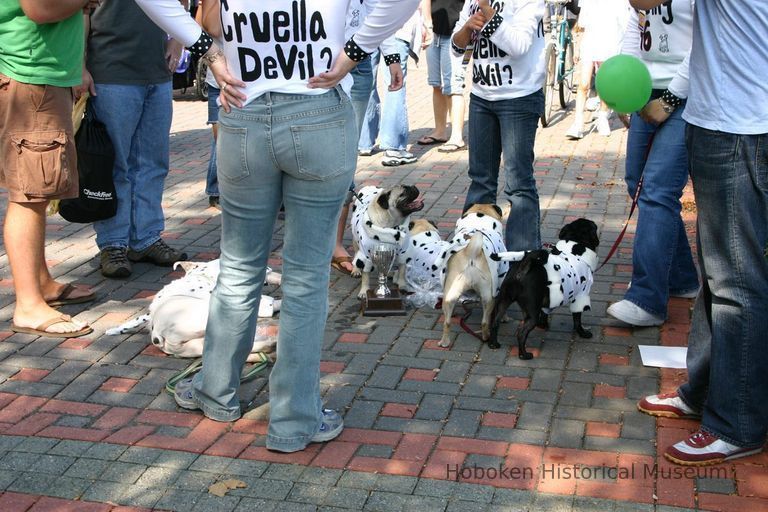 Digital color image of the 2004 Hoboken Pet Parade, along the Hoboken Waterfront, Sunday, September 26, 2004. picture number 1