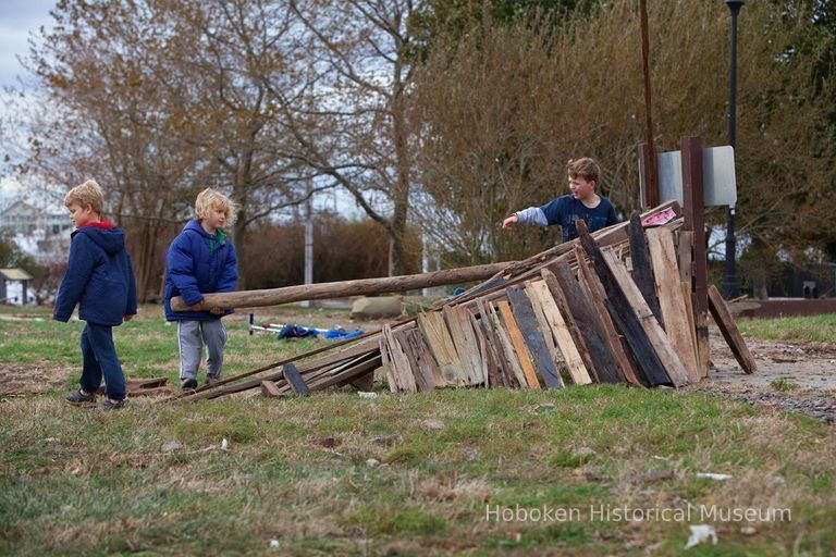 121101-5565-fort(sterneslaven)