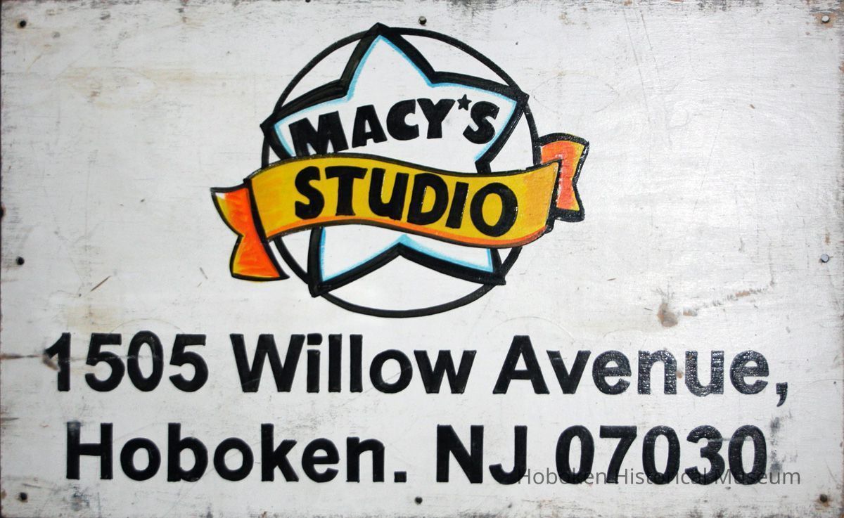 sign front