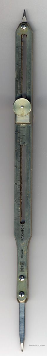 closed with side with maker's mark