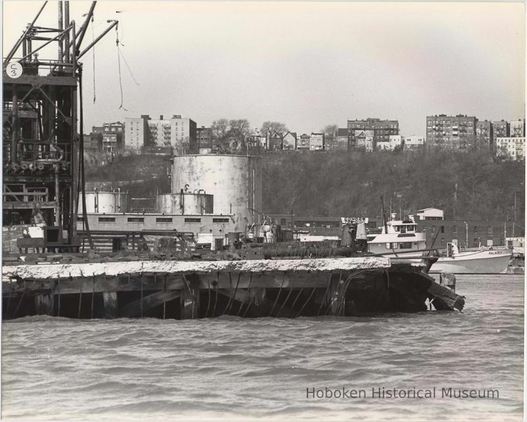 Digital image of B+W photo of the Hoboken waterfront, Hoboken, circa 1987. picture number 1